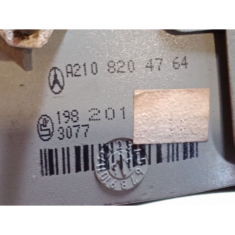 Recambio de piloto trasero izquierdo para mercedes-benz clase-e caja/chasis (vf210) e 290 td (210.617) referencia OEM IAM A21082