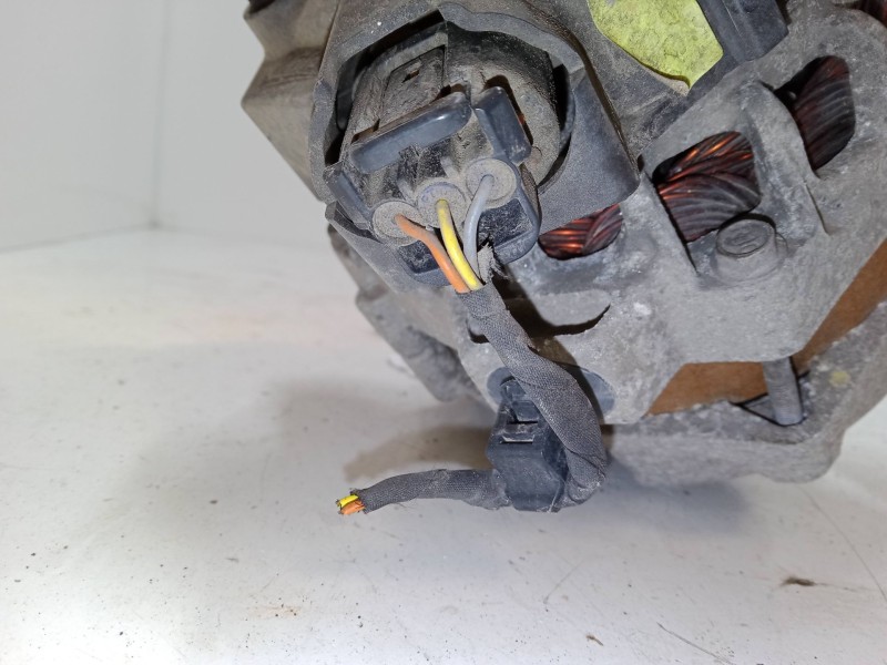 Recambio de alternador para hyundai i10 ii (ba, ia) 1.0 referencia OEM IAM 3730004700 2619926A TG09S124