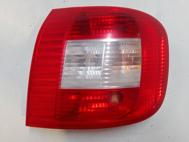 Recambio de piloto trasero derecho para fiat multipla van (186_) 1.9 jtd referencia OEM IAM   