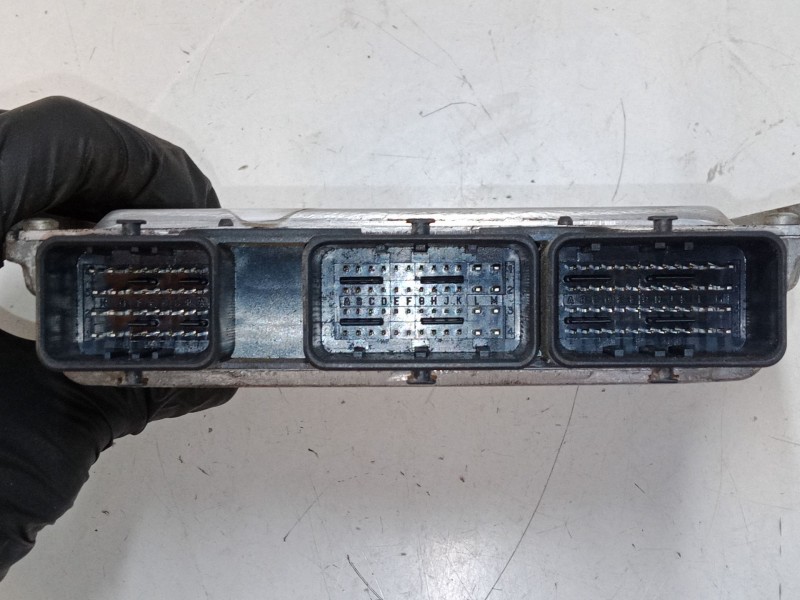 Recambio de centralita motor uce para renault scénic iii (jz0/1_) 1.6 16v (jz0u, jz1b) referencia OEM IAM 237100131R 237100263R 