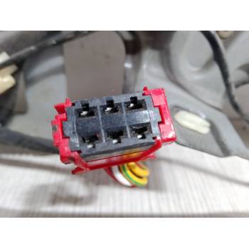 ELEVALUNAS ELECTRICO TRASERO DERECHO 