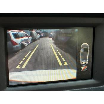 VOLVO V40 HATCHBACK (525)