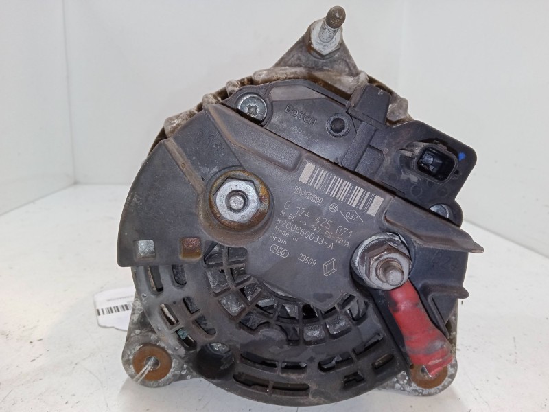 Recambio de alternador para renault clio iii (br0/1, cr0/1) 1.5 dci (br17, cr17) referencia OEM IAM 8200660033A  0124425071