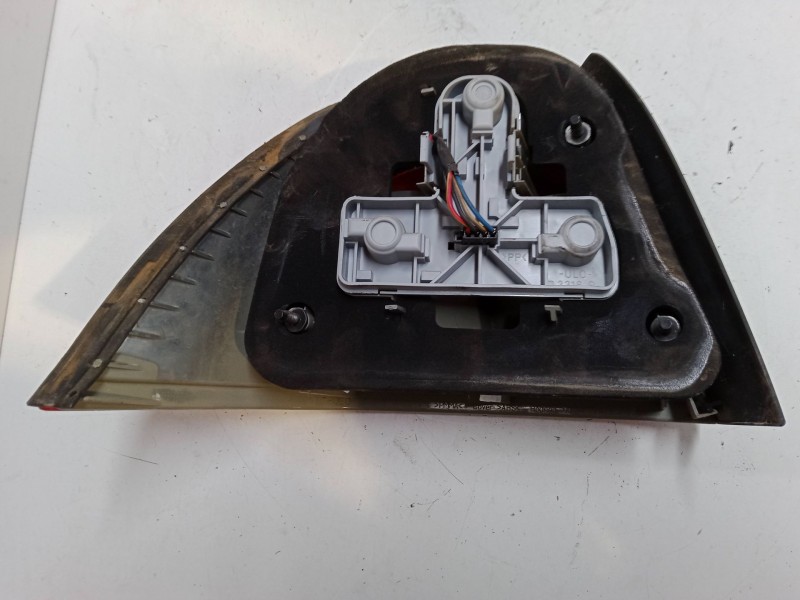 Recambio de piloto trasero derecho para saab 9-5 (ys3e) 2.0 t referencia OEM IAM   