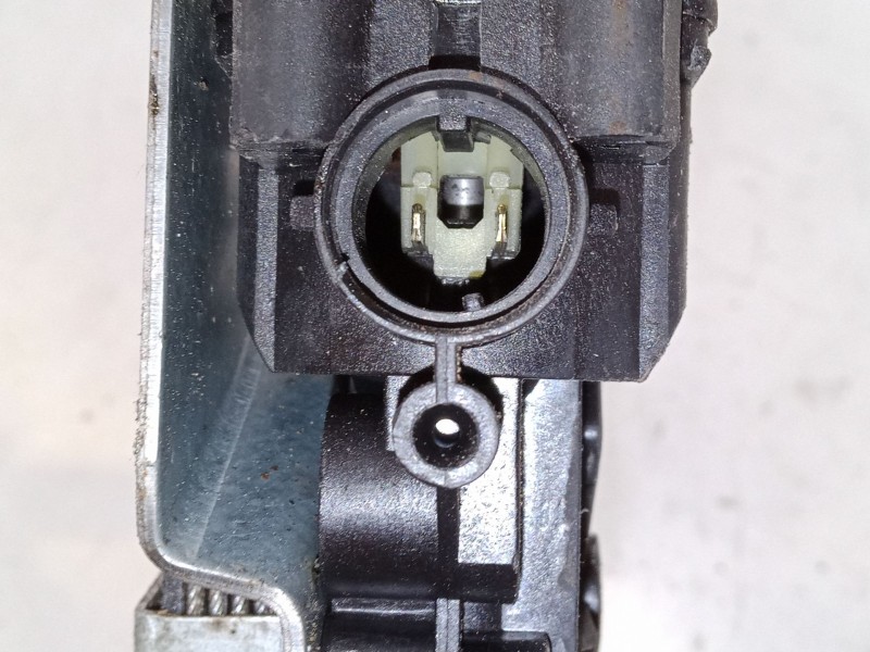 Recambio de elevalunas electrico delantero derecho para renault scénic ii (jm0/1_) 1.6 16v (jm1r) referencia OEM IAM   