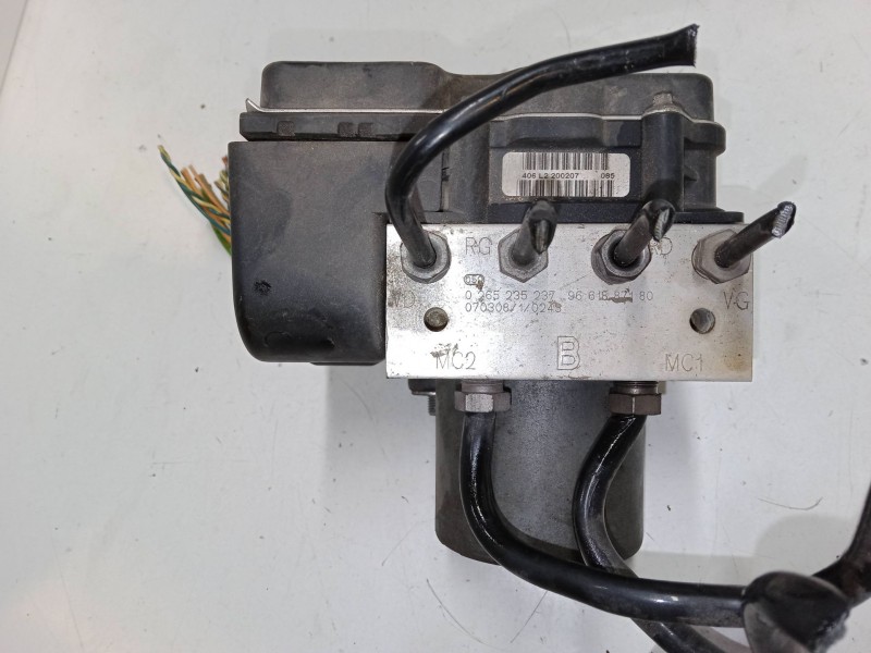 Recambio de abs para peugeot 307 cc (3b) 1.6 16v referencia OEM IAM 96618871809663241680  0265235237 Recambio de abs para peugeot 307 cc (3b) 1.6 16v referencia OEM IAM 96618871809663241680  0265235237