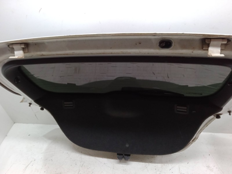 Recambio de porton trasero para opel astra h gtc (a04) 1.4 (l08) referencia OEM IAM   