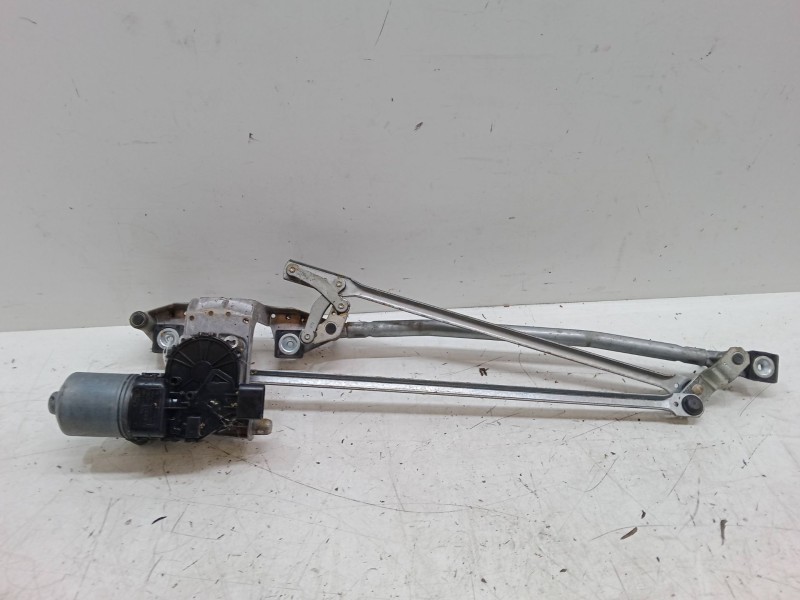 Recambio de motor limpia delantero para ford focus c-max (dm2) 1.6 tdci referencia OEM IAM 3M5117504AG  3397020600 Recambio de motor limpia delantero para ford focus c-max (dm2) 1.6 tdci referencia OEM IAM 3M5117504AG  3397020600