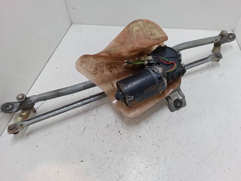 MOTOR LIMPIA DELANTERO 