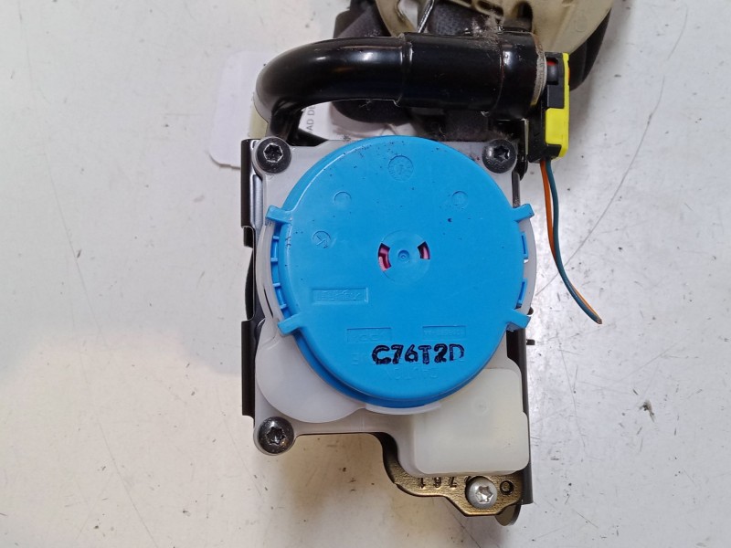 Recambio de cinturon seguridad delantero izquierdo para kia carens iv 1.7 crdi referencia OEM IAM 88810A4000DCM  