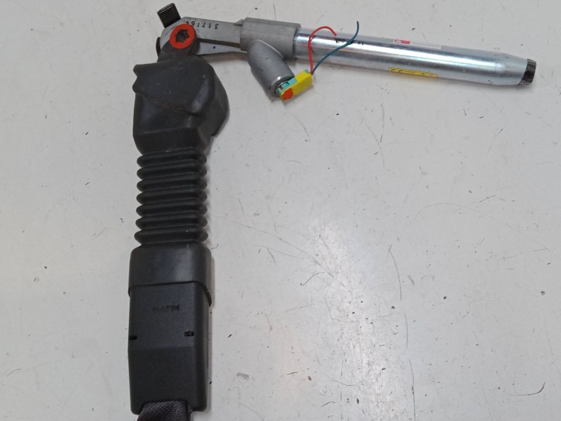 Recambio de cinturon seguridad delantero izquierdo para kia carens iv 1.7 crdi referencia OEM IAM 88810A4000DCM  