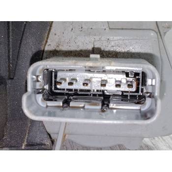 CERRADURA PUERTA DELANTERA DERECHA 