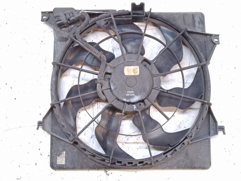 Recambio de electroventilador para kia carens iv 1.7 crdi referencia OEM IAM   