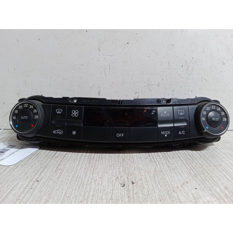 Recambio de mando climatizador para mercedes-benz clase e (w211) e 200 cdi (211.007) referencia OEM IAM 2118300890  