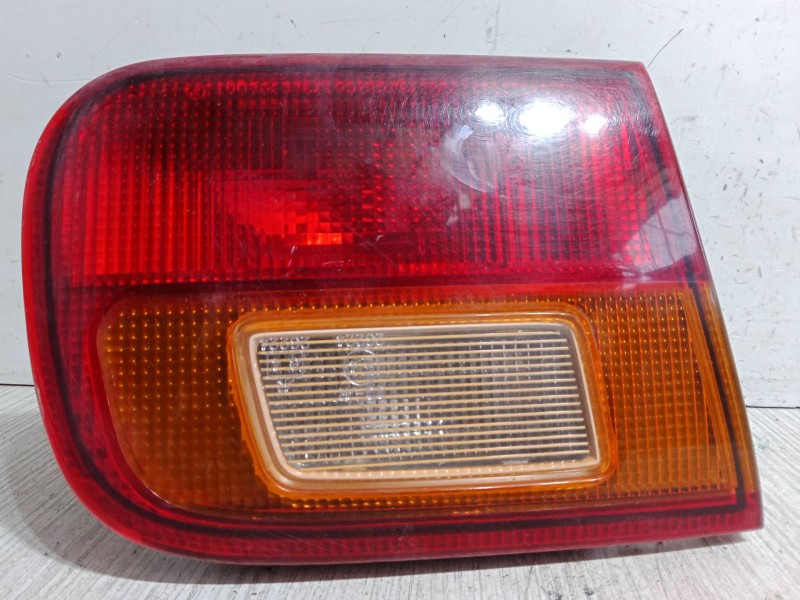 Recambio de piloto trasero porton izquierdo para honda civic v coupé (ej) 1.6 i vtec (ej1) referencia OEM IAM   