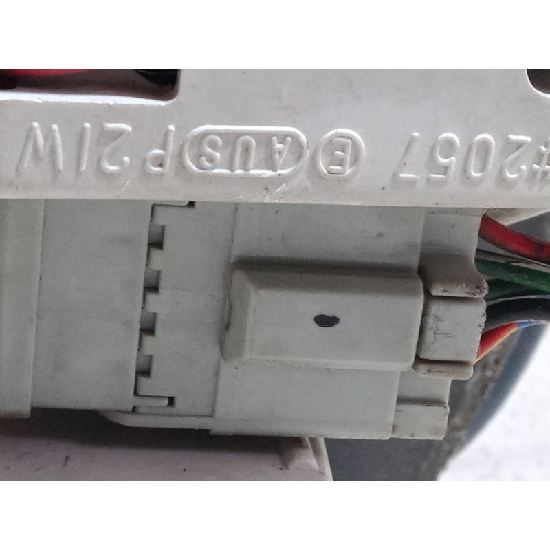 Recambio de piloto trasero porton izquierdo para honda civic v coupé (ej) 1.6 i vtec (ej1) referencia OEM IAM   