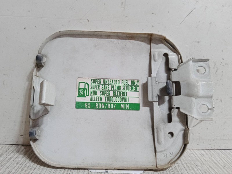 Recambio de tapa exterior combustible para honda civic v coupé (ej) 1.6 i vtec (ej1) referencia OEM IAM   