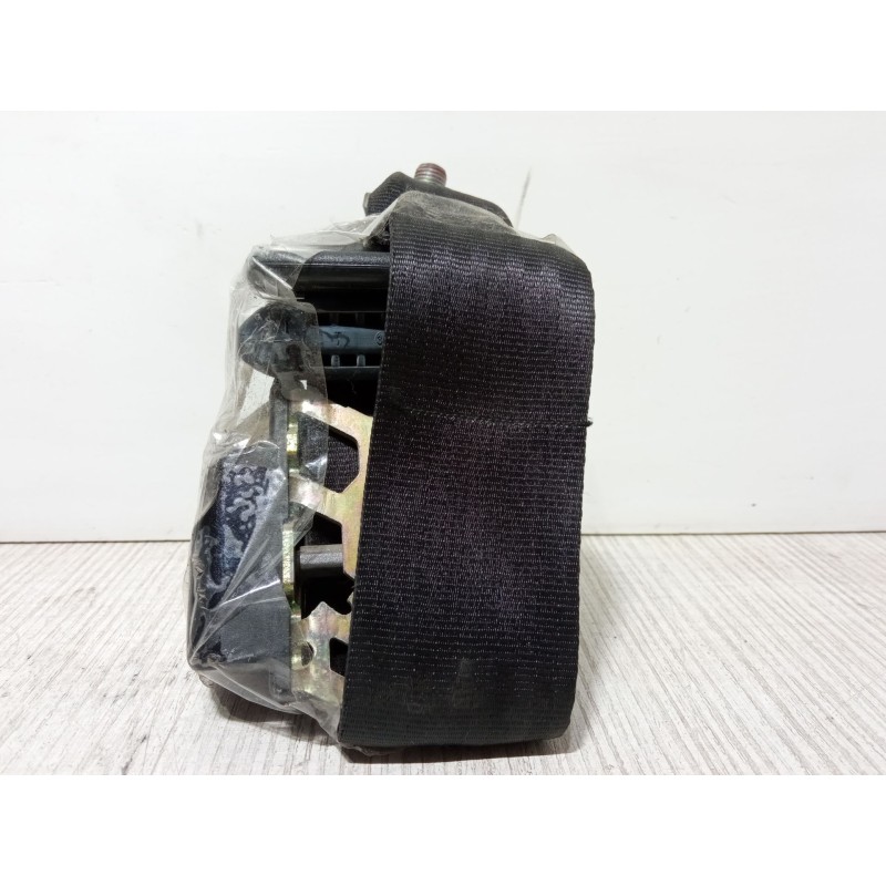 Recambio de cinturon seguridad trasero izquierdo para fiat cinquecento (170_) 0.9 i.e. s (170af, 170cf) referencia OEM IAM   
