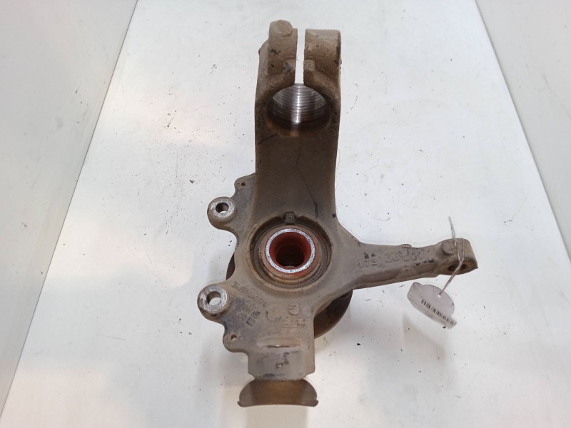 Recambio de mangueta delantera derecha para ford focus c-max (dm2) 1.6 tdci referencia OEM IAM   