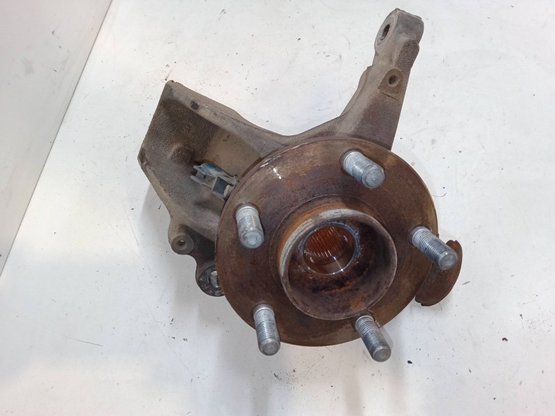 Recambio de mangueta delantera izquierda para ford focus c-max (dm2) 1.6 tdci referencia OEM IAM   