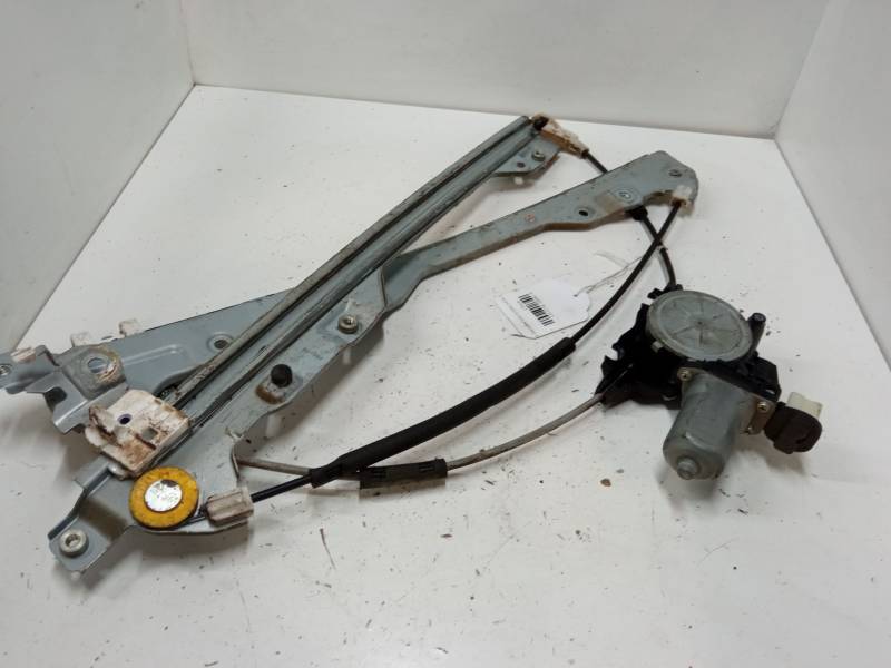 ELEVALUNAS ELECTRICO DELANTERO DERECHO 