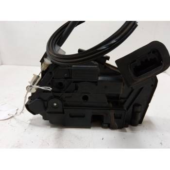 CERRADURA PUERTA DELANTERA DERECHA 5K1837016D 
