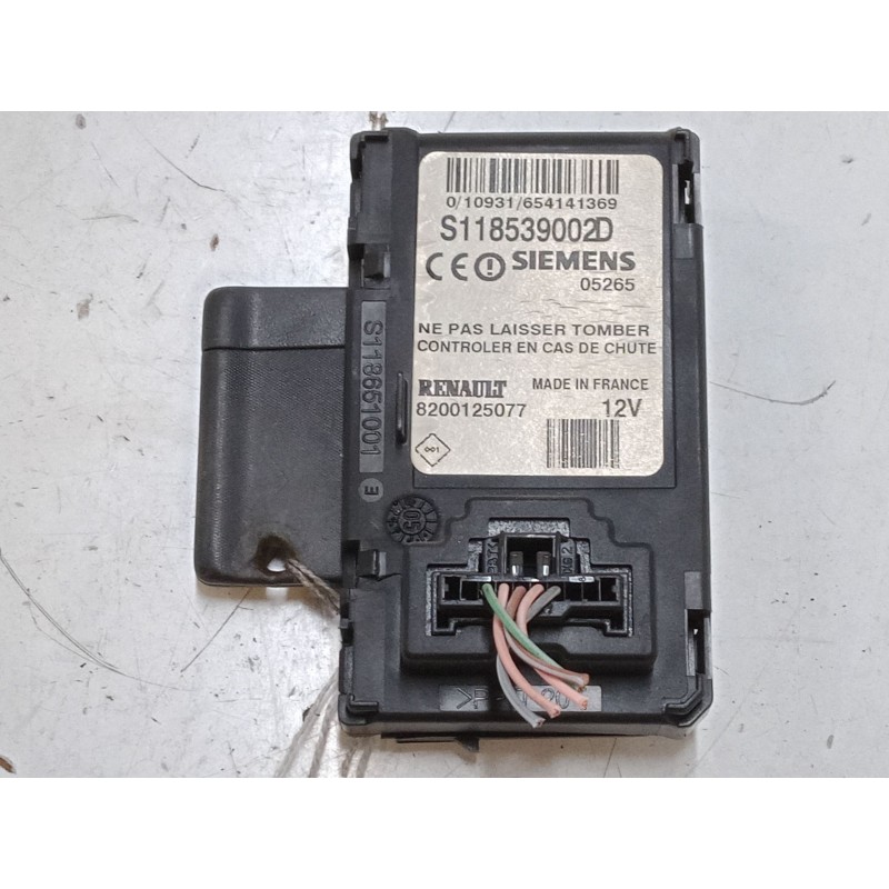 Recambio de clausor para renault scénic ii (jm0/1_) 1.5 dci (jm1e, jm16) referencia OEM IAM 8200125077  S118539002D