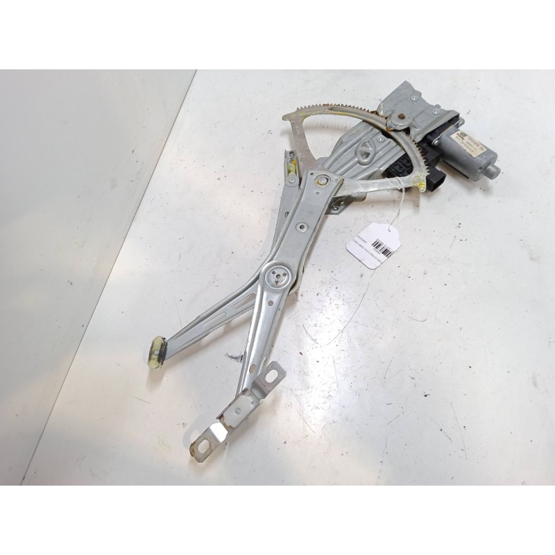 Recambio de elevalunas electrico delantero derecho para opel astra h gtc (a04) 1.4 (l08) referencia OEM IAM 13101479  