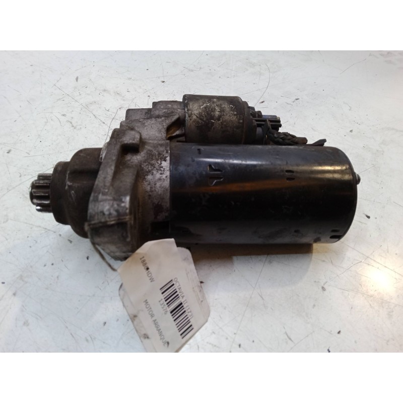 Recambio de motor arranque para skoda octavia ii (1z3) 1.6 tdi referencia OEM IAM 001123028  