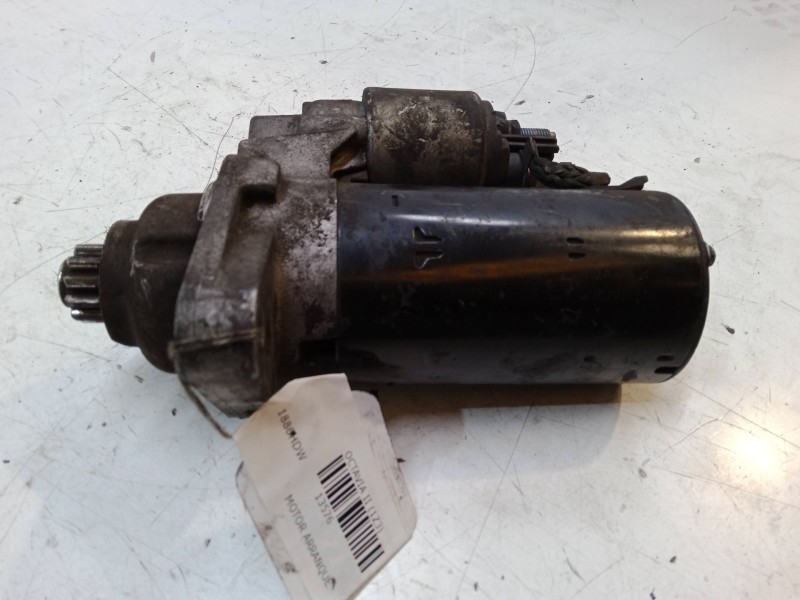 Recambio de motor arranque para skoda octavia ii (1z3) 1.6 tdi referencia OEM IAM 001123028  