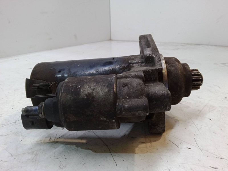 Recambio de motor arranque para skoda octavia ii (1z3) 1.6 tdi referencia OEM IAM 001123028  