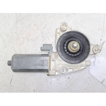 MOTOR ELEVALUNA DELANTERO IZQUIERDO 