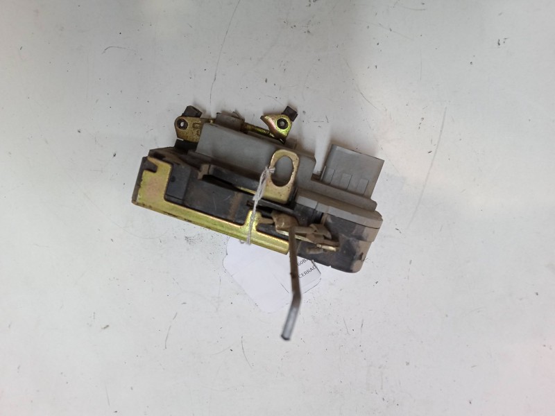 Recambio de cerradura puerta delantera izquierda para peugeot 206 hatchback (2a/c) 1.6 16v referencia OEM IAM   