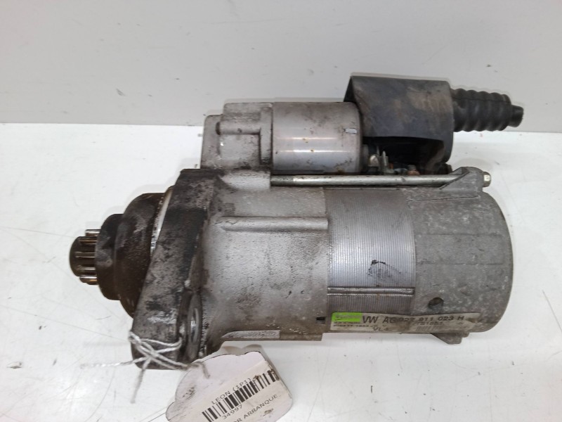 Recambio de motor arranque para seat leon (1p1) 1.9 tdi referencia OEM IAM   