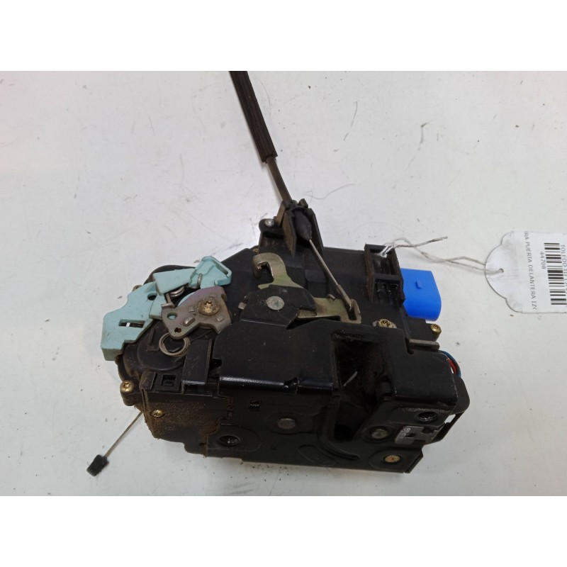 Recambio de cerradura puerta delantera izquierda para seat toledo iii (5p2) 2.0 tdi 16v referencia OEM IAM 3D1837015  