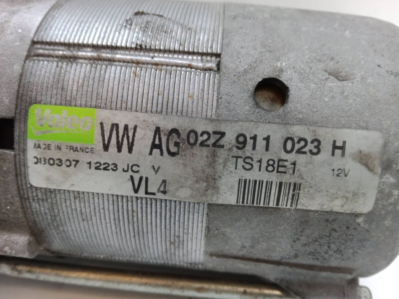 Recambio de motor arranque para seat leon (1p1) 1.9 tdi referencia OEM IAM   