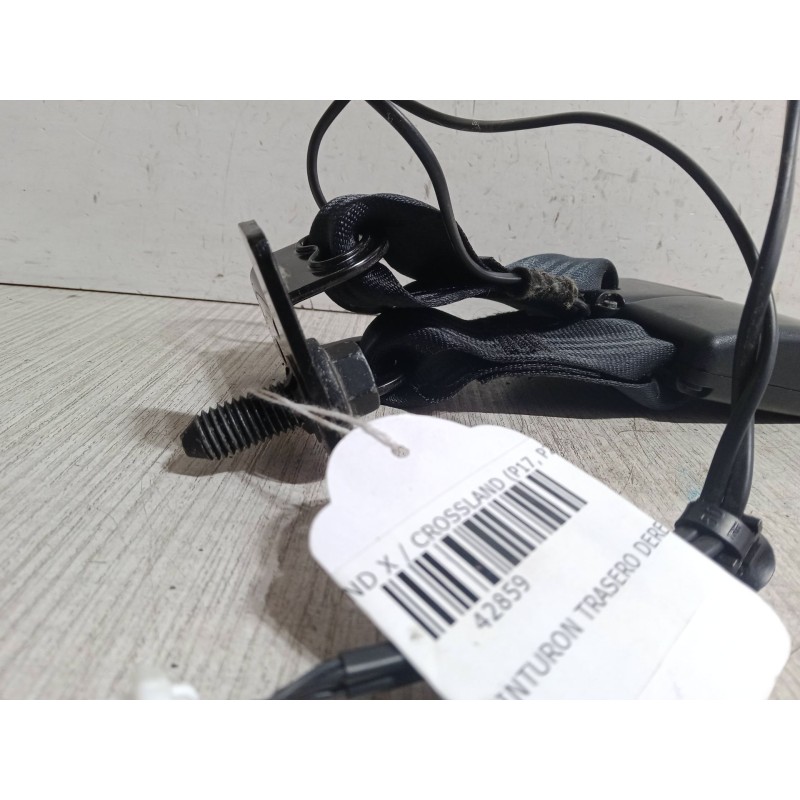 Recambio de anclaje cinturon trasero derecho para opel crossland x / crossland (p17, p2qo) 1.2 (75) referencia OEM IAM   