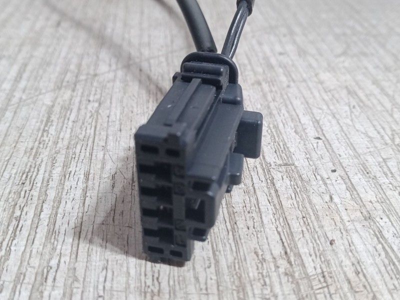 Recambio de anclaje cinturon trasero izquierdo para opel crossland x / crossland (p17, p2qo) 1.2 (75) referencia OEM IAM   