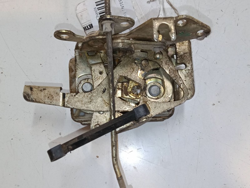 Recambio de cerradura puerta delantera derecha para iveco daily i caja/chasis 40-10 referencia OEM IAM   