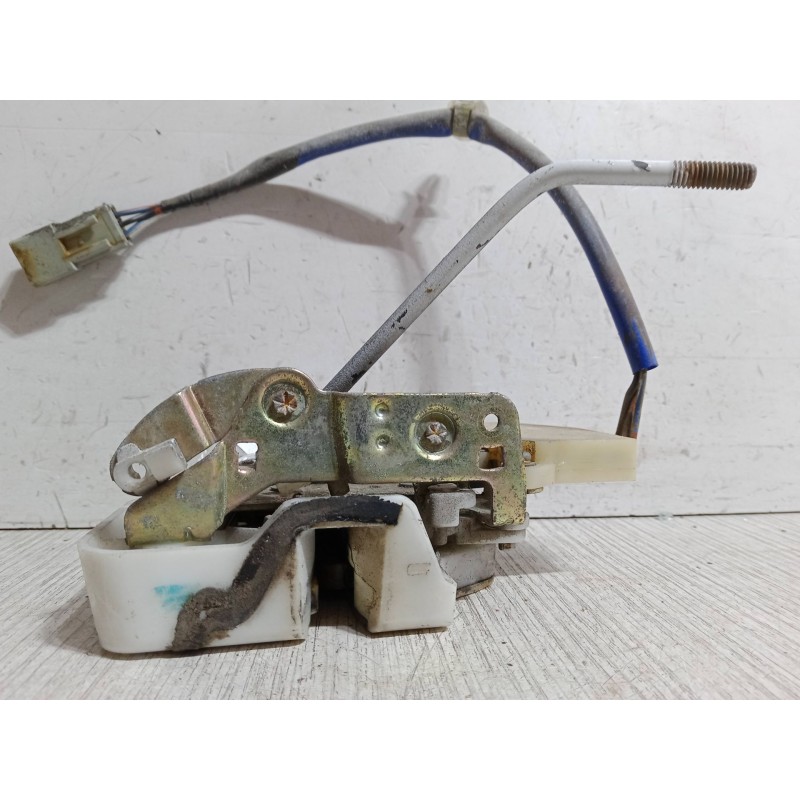 Recambio de cerradura puerta delantera derecha para honda civic v coupé (ej) 1.6 i vtec (ej1) referencia OEM IAM   