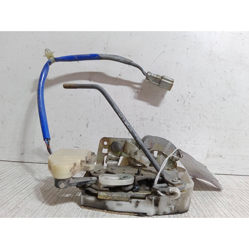 Recambio de cerradura puerta delantera derecha para honda civic v coupé (ej) 1.6 i vtec (ej1) referencia OEM IAM   