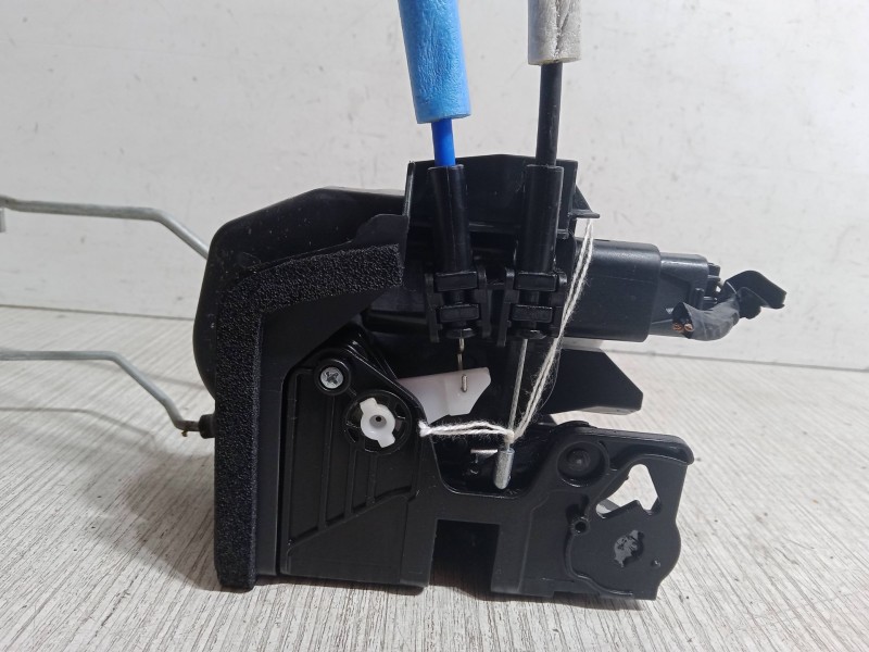 Recambio de cerradura puerta delantera izquierda para kia picanto iii (ja) 1.0 referencia OEM IAM 81310G6050  