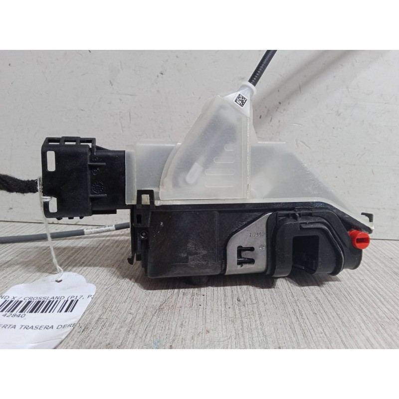Recambio de cerradura puerta trasera derecha para opel crossland x / crossland (p17, p2qo) 1.2 (75) referencia OEM IAM 267100  