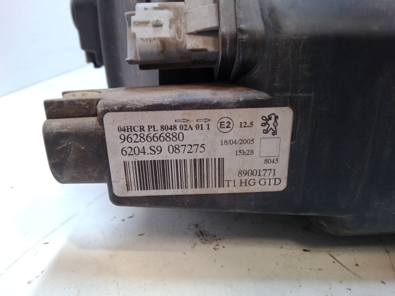 Recambio de faro izquierdo para peugeot 206 hatchback (2a/c) 1.4 hdi eco 70 referencia OEM IAM 9628666880  89001771
