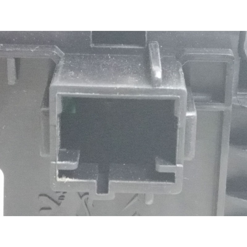 Recambio de mando elevalunas delantero izquierdo para opel crossland x / crossland (p17, p2qo) 1.2 (75) referencia OEM IAM 96788