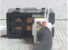Recambio de mando elevalunas trasero izquierdo para kia picanto iii (ja) 1.0 referencia OEM IAM    2