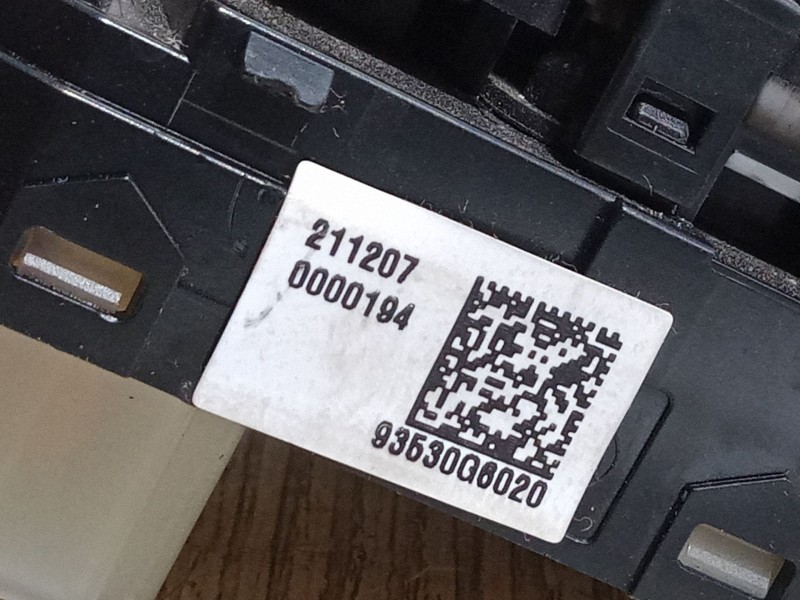 Recambio de mando retrovisor para kia picanto iii (ja) 1.0 referencia OEM IAM 93530G6020  