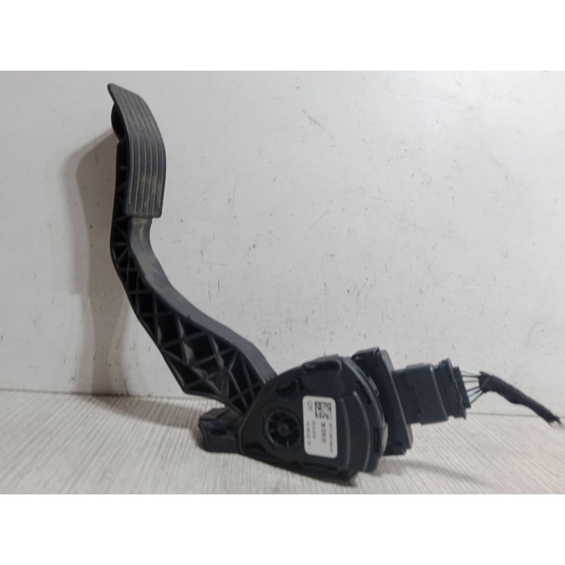 Recambio de pedal acelerador para opel crossland x / crossland (p17, p2qo) 1.2 (75) referencia OEM IAM 6PV00994961  3637657