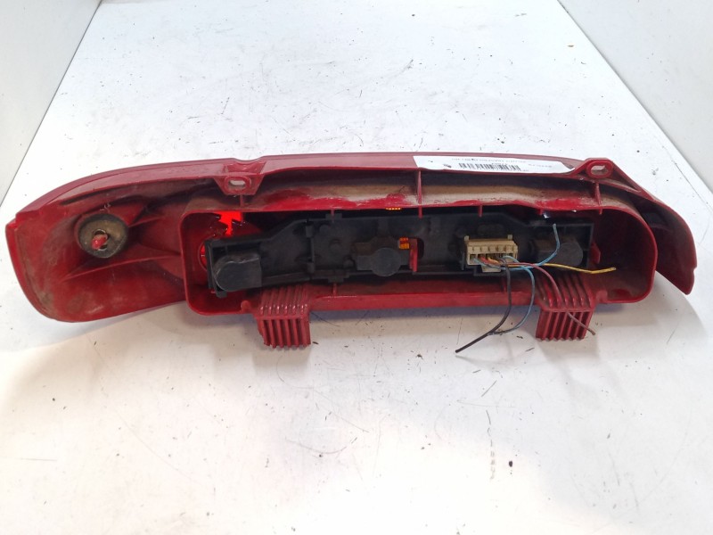 Recambio de piloto trasero derecho para fiat seicento / 600 (187_) 1.1 (187axb, 187axb1a, 187axc1a02) referencia OEM IAM   