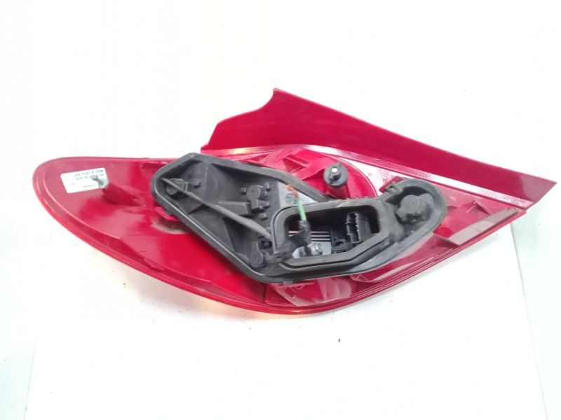 Recambio de piloto trasero derecho para peugeot 207/207+ (wa_, wc_) 1.4 referencia OEM IAM   